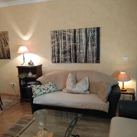 Residenz Am Berg Apartment *